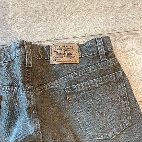 Vintage Levi’s Orange Tab Men’s 562 Loose Fit Husky Green Faded Jean Size 36x29 - Picture 6 of 6